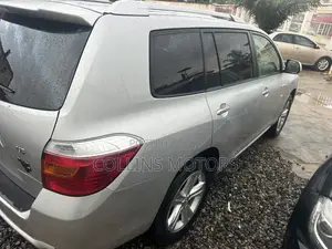 Toyota Highlander 2008 Silver