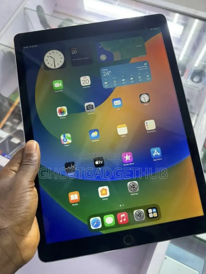 Apple iPad Pro 12.9  (2015) 128 GB Gray