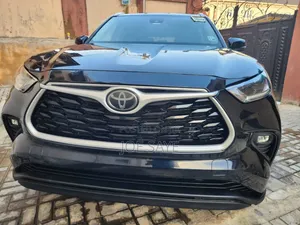 Toyota Highlander 2021 Black