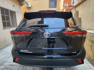 Toyota Highlander 2021 Black
