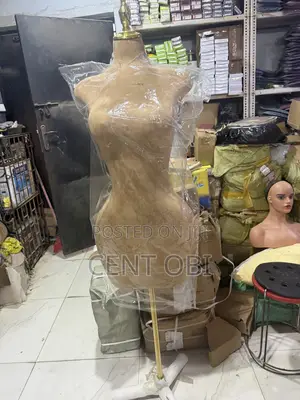 Fully Pinable Body Dress Form