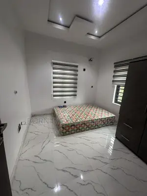 3bdrm Block of Flats in Housing, Abeokuta South for sale