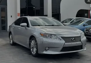 Lexus ES 2014 Silver
