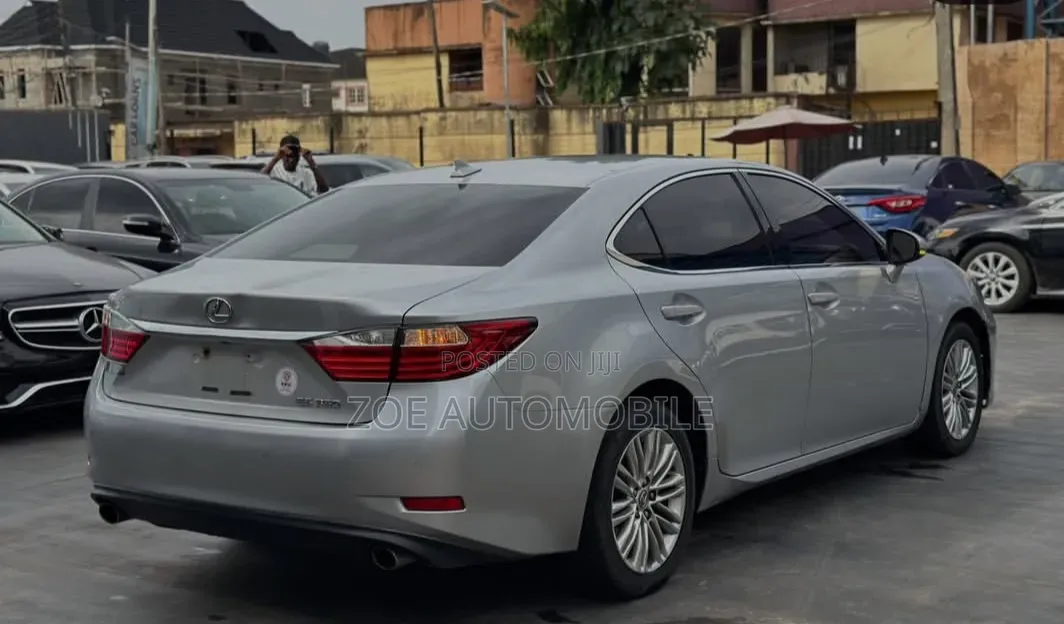 Lexus ES 2014 Silver