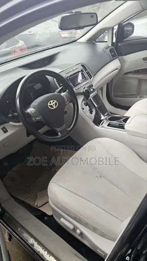 Toyota Venza 2011 Black