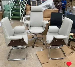 Executive Swivel Office Chair With 2 Visitors Chairs Full Set