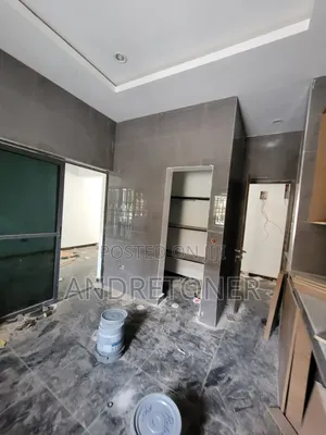 3bdrm Apartment in Kaura for rent