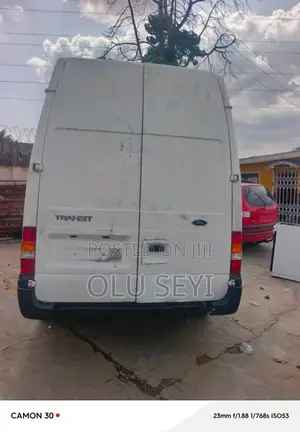Ford Transit 2001 White