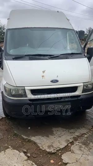 Ford Transit 2001 White