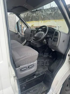 Ford Transit 2001 White