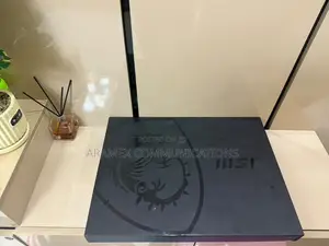 Laptop MSI Stealth GS77 16GB Intel Core i9 SSD 1T