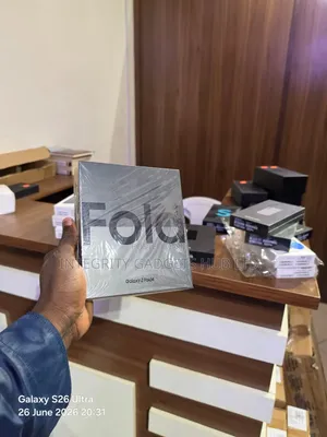New Samsung Galaxy Z Fold4 256 GB