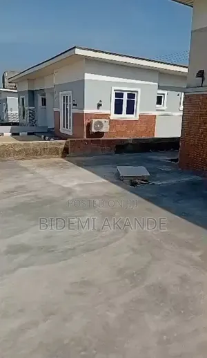 3bdrm Apartment in Makun City Estate, Obafemi-Owode for rent