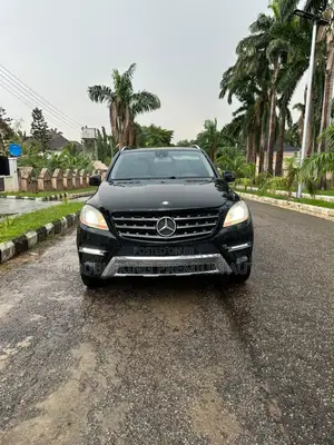 Mercedes-Benz M Class ML350 4MATIC 4dr SUV AWD (3.5L 6cyl 7A) 2015