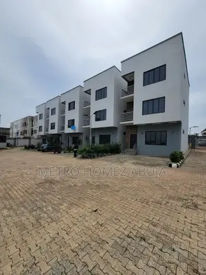 4bdrm Townhouse / Terrace in Kaura for rent