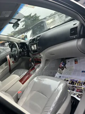Toyota Highlander 2012 Black