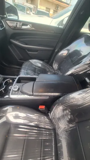 Mercedes-Benz M Class 2012 Gray