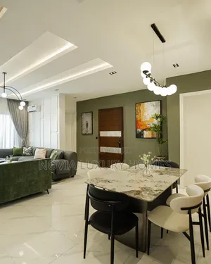Luxury 3 Bedroom Apartment With Ps5 and Elevator