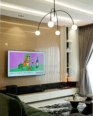 Luxury 3 Bedroom Apartment With Ps5 and Elevator