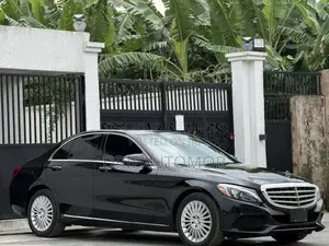 Mercedes-Benz C300 Luxury 4Matic Sedan AWD (2.0L 4cyl 7A) 2016 Black