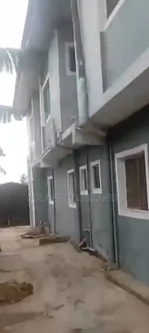 2bdrm Block of Flats in Abaranje for sale