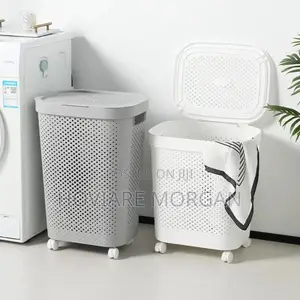 Large Capacity Elegant Plastic Laundry Basket With Wheels and Lid