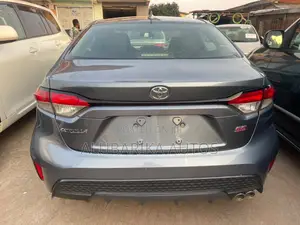 Toyota Corolla 2022 Gray