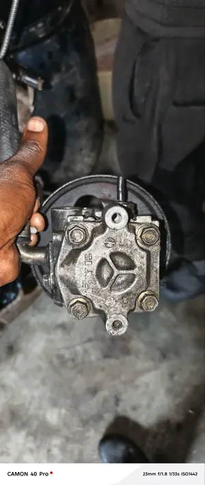 Power Steering Pump for Mitsubishi L200