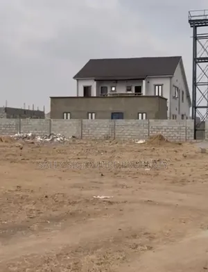 Prime 600sqm Plot in a Fully Developed Estate.