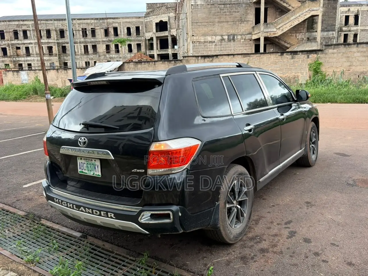 Toyota Highlander 2012 Black