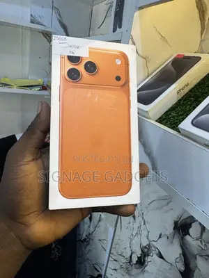 New Apple iPhone 17 Pro Max 256 GB Orange