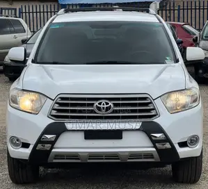 Toyota Highlander V6 2009 White
