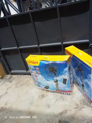 Enjoy Cool Air Bright Light With the Qasa 18" Solar Fan Package