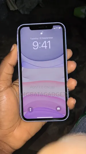Apple iPhone 11 64 GB