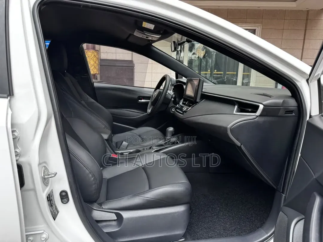Toyota Corolla 2022 White