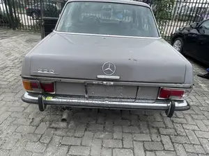 Mercedes-Benz 220 1971 Gray