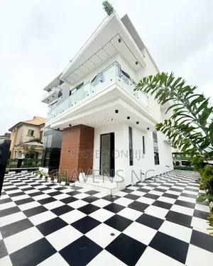 5bdrm Duplex in Sangotedo for sale