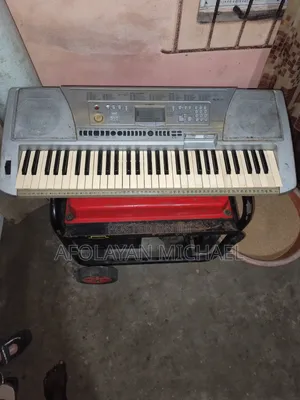 Keyboard Yamaha PSR 450