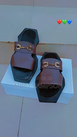 I Am a Bespoke Shoemaker