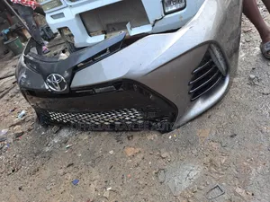 Complete Bumper Corolla 2018se