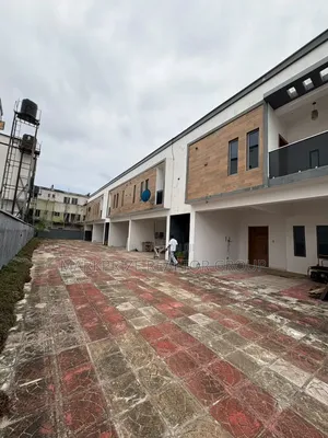 4bdrm Duplex in Orchid Lekki Lagos for sale