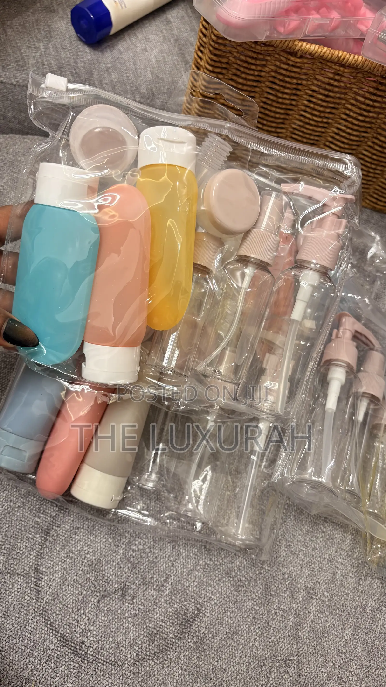 8 in 1 Travel Container