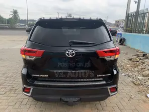 Toyota Highlander 2018 Black
