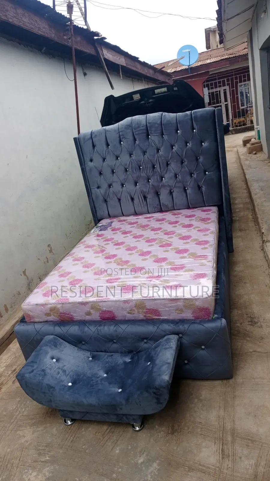 41⁄2 by 6 Gray Bed Frame
