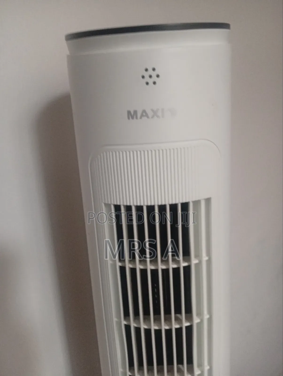 40", MAXI FAN , Distress Sale