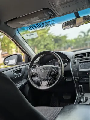 Toyota Camry 2016 Gray