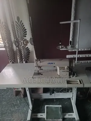 Industrial Sewing Machine