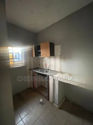 2bdrm Block of Flats in Area 1 for rent