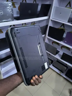 Laptop Dell Latitude E6420 8GB Intel Core i5 HDD 500GB