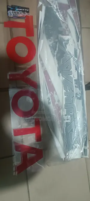 Hilux 2020 Body Sticker Adventure